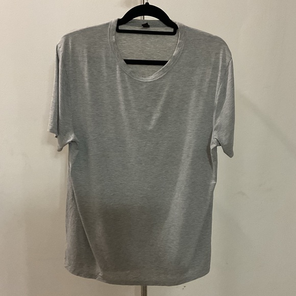 lululemon athletica Other - Lululemon Cotton Gray T Shirt Short Sleeve Size L